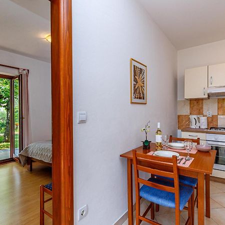 Apartments Lavanda Rovinj Zimmer foto
