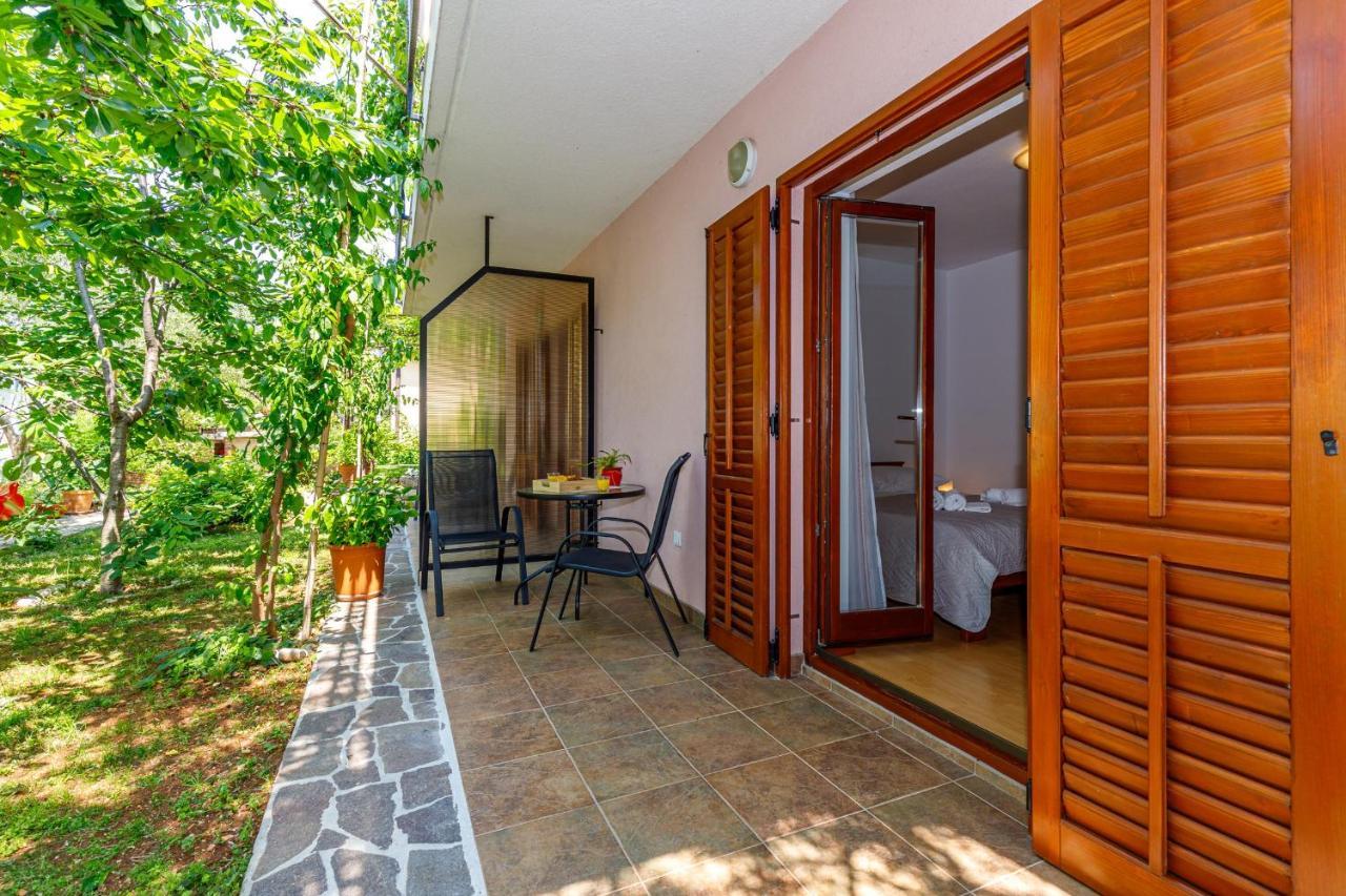 Apartments Lavanda Rovinj Exterior foto